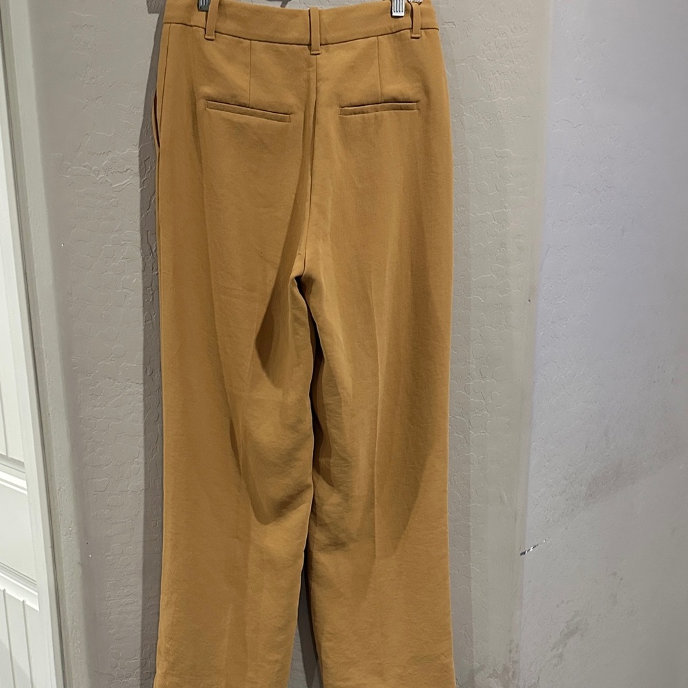 Aritzia Wilfred effortless pants - Picture 3 of 7